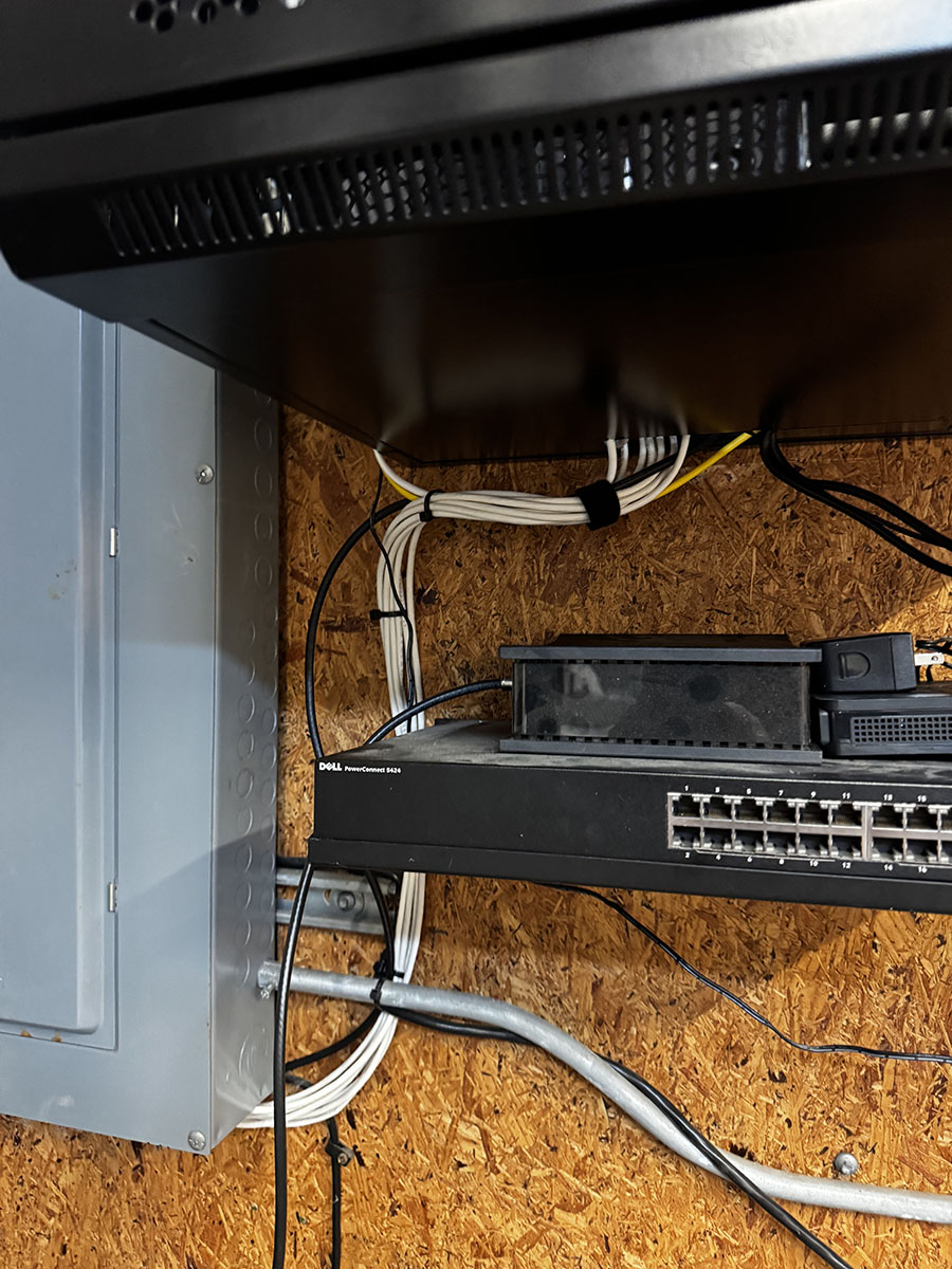 Data Wiring
